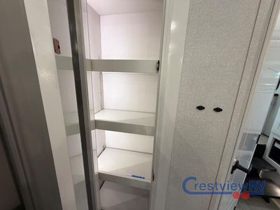 2026 Jayco Pinnacle - Photo 25