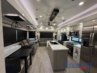 2026 Jayco Pinnacle - Photo 12