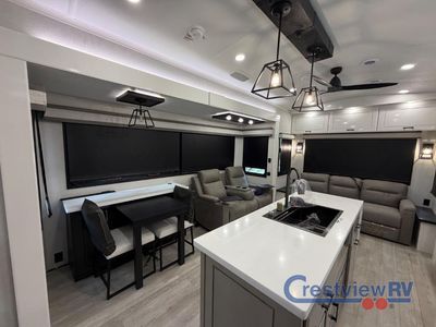 2026 Jayco Pinnacle - Photo 14