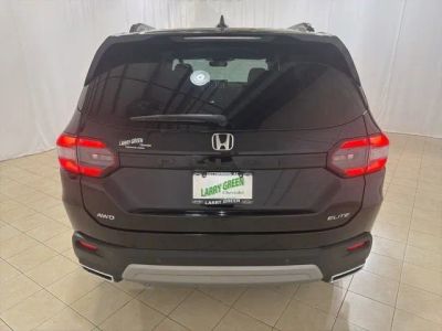 2024 Honda Pilot — interior view