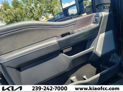 2026 Ford Super Duty F-350 SRW — photo 24 view