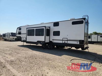2026 Coachmen RV Chaparral - Photo 4