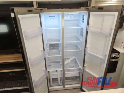 2026 Coachmen RV Chaparral - Photo 28