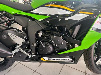 2025 Kawasaki Ninja ZX-6R KRT Edition ABS - Photo 9