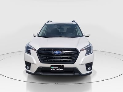 2024 Subaru Forester - Photo 2