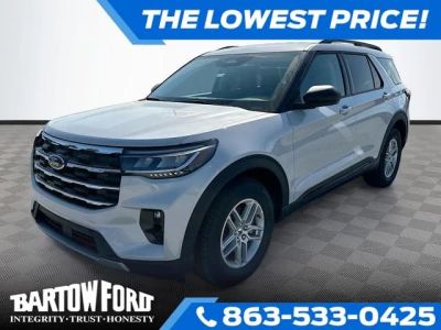 2026 Ford Explorer Active in White Metallic — front three-quarter view