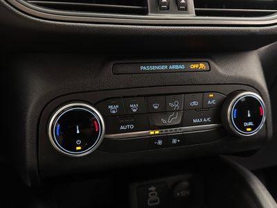 2025 Ford Escape - Photo 15