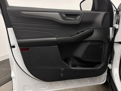 2025 Ford Escape - Photo 9