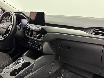 2025 Ford Escape - Photo 31