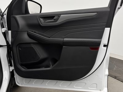 2025 Ford Escape - Photo 30
