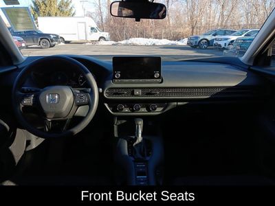 2025 Honda HR-V LX - Photo 15