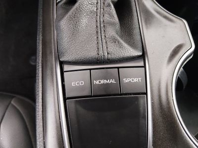 2024 Toyota Camry - Photo 19