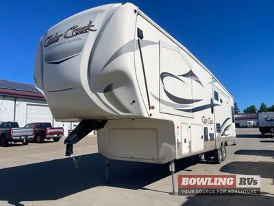 2016 Cedar Creek Silverback 33IK - Photo 1