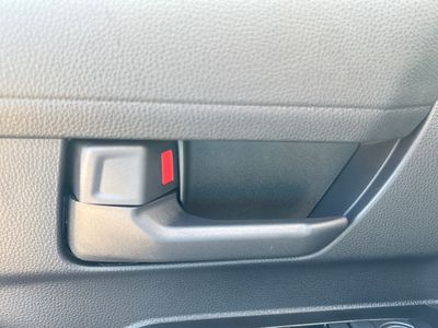 2026 Toyota 4Runner i-FORCE MAX - Photo 9