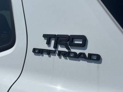 2026 Toyota 4Runner i-FORCE MAX - Photo 33