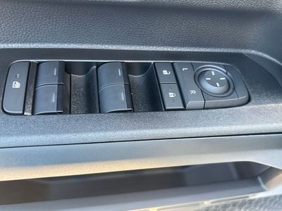 2026 Toyota 4Runner i-FORCE MAX - Photo 8