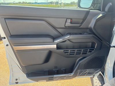 2026 Toyota 4Runner i-FORCE MAX - Photo 7