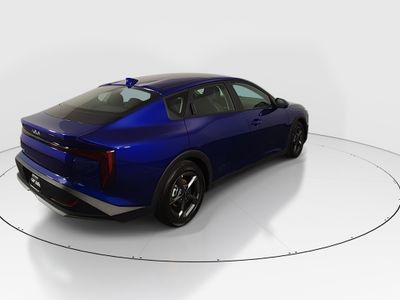 2025 Kia K4 - Photo 7