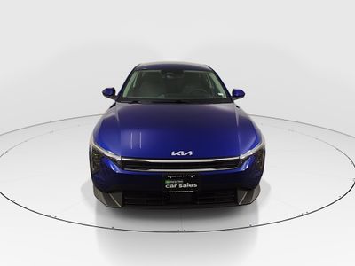2025 Kia K4 - Photo 2