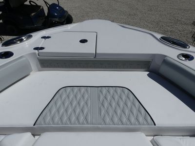 2026 Blackfin 242HB - Photo 23