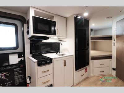 2026 Grand Design Transcend One - Photo 17