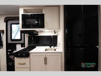 2026 Grand Design Transcend One - Photo 20