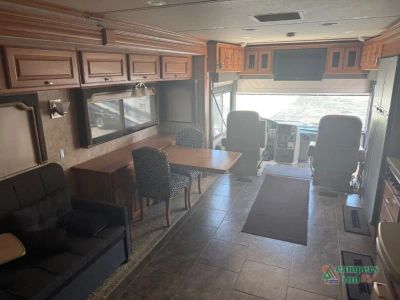 2010 Winnebago Journey — photo 16 view