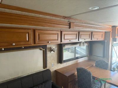 2010 Winnebago Journey — photo 30 view