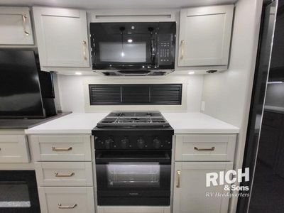 2026 Brinkley Model Z - Photo 18