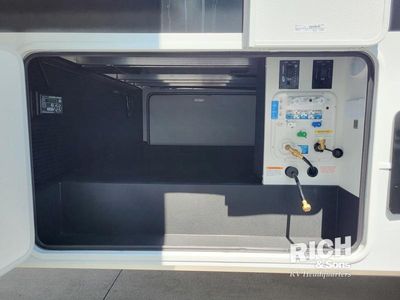 2026 Brinkley Model Z - Photo 7