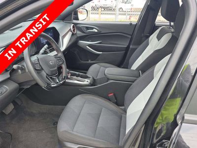 2025 Chevrolet Trax - Photo 6