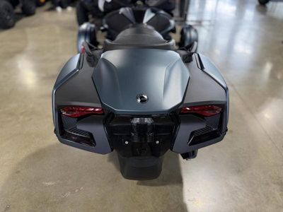 2025 Can-Am Spyder RT Rotax 1330 ACE - Photo 12