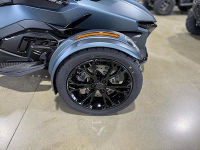 2025 Can-Am Spyder RT Rotax 1330 ACE - Photo 13
