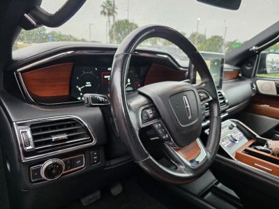 2019 Lincoln Navigator — photo 11 view