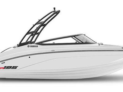 2025 Yamaha Boats AR195 - Photo 9