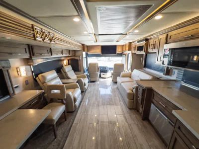 2020 Newmar VENTANA — interior view