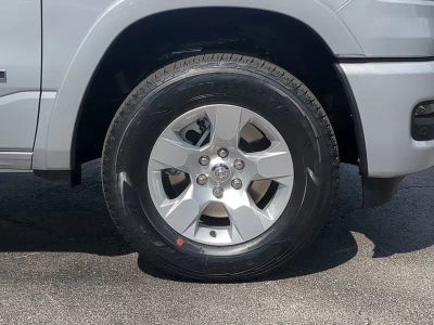 2026 Ram 1500 — photo 11 view