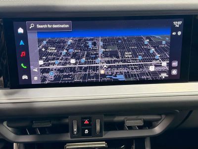 2025 Porsche Cayenne — photo 33 view