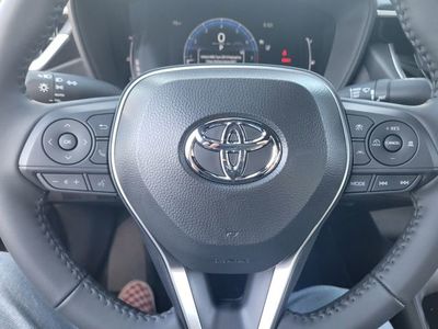 2026 Toyota Corolla SE — photo 17 view