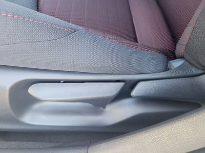 2026 Toyota Corolla SE — photo 15 view