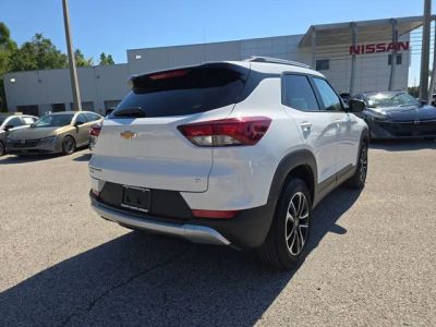 2025 Chevrolet TrailBlazer — photo 8 view