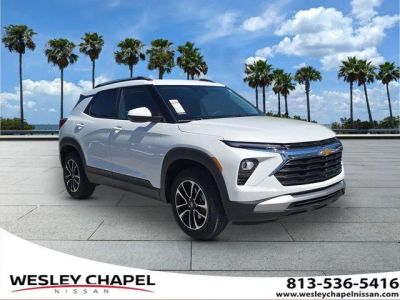 2025 Chevrolet TrailBlazer LT in White — front three-quarter view