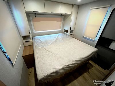 2026 Winnebago Thrive — photo 19 view