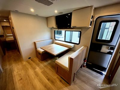 2026 Winnebago Thrive — photo 8 view