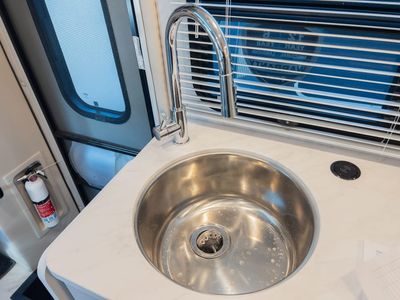 2026 Thor Motor Coach COMPASS GO - Photo 10