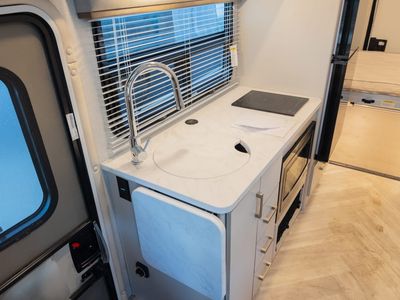 2026 Thor Motor Coach COMPASS GO - Photo 9