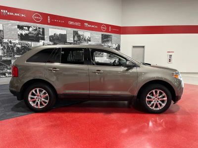 2013 Ford Edge — side profile view