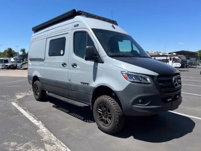 2027 Tiffin TIFFIN — front three-quarter view