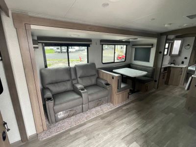 2023 Grand Design Imagine - Photo 6
