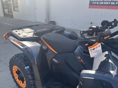 2025 Can-Am Outlander XT-P 1000R - Photo 9